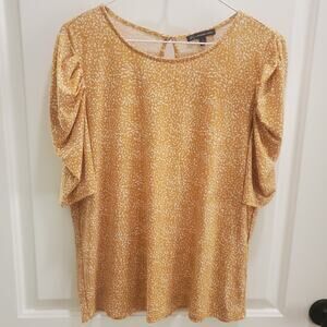 Adrianna Papell Medium Half Sleeve Lightweight Yellow Ditsy Dot Blouse Top